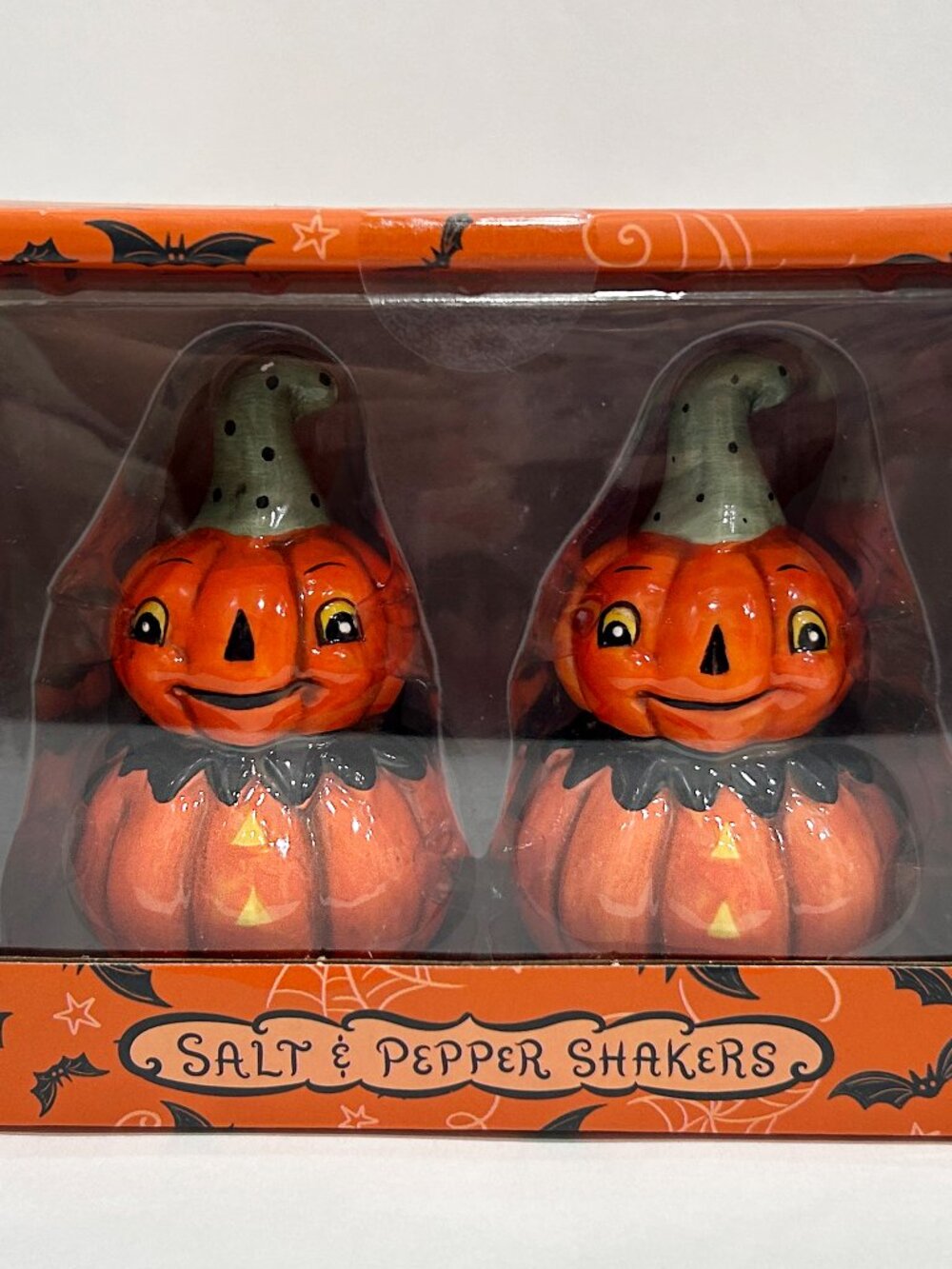 Johanna Parker Vintage Style Halloween Jack-O-Lantern Salt & Pepper Shaker Set -